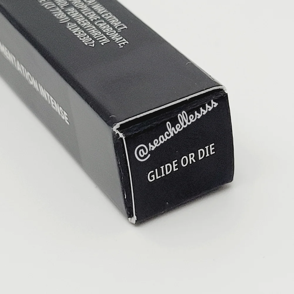 MAC Cosmetics gel liner